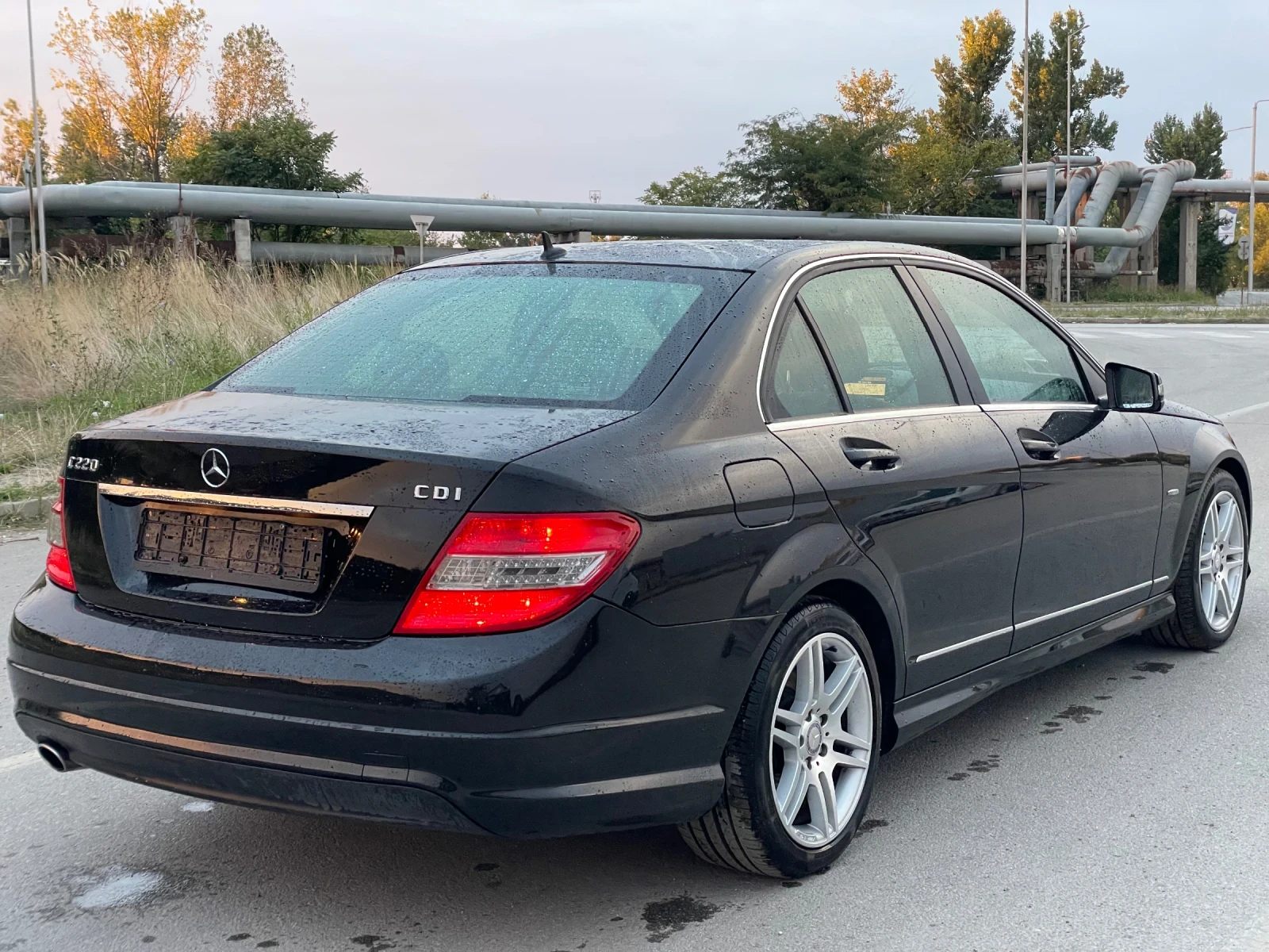 Mercedes-Benz C 220 AMG 2.2cdi 170к.с. РЪЧКА 6ск., Avantgarde, снимка 4 - Автомобили и джипове - 55838990