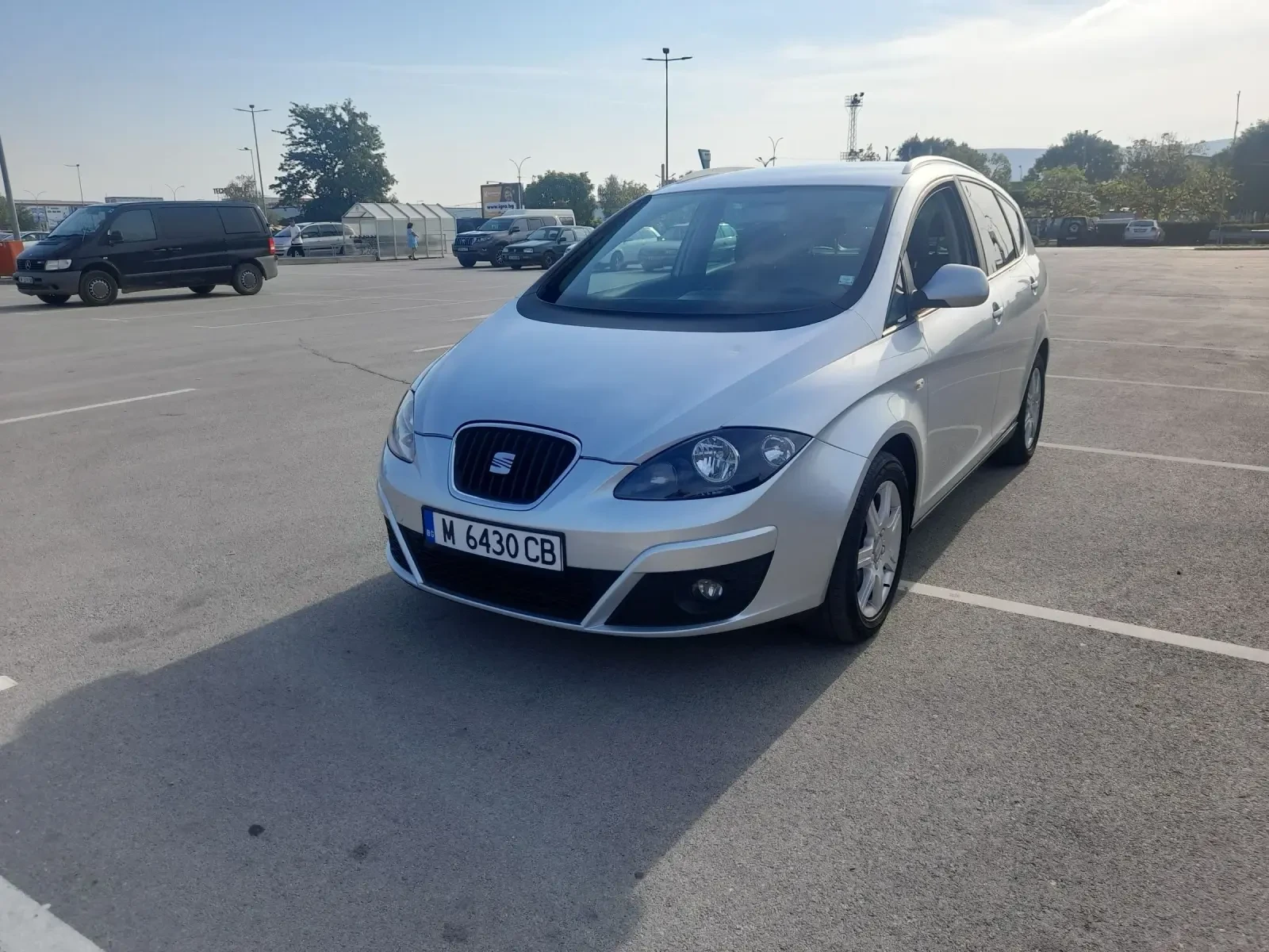 Seat Altea 1.6TDI XXL, снимка 2 - Автомобили и джипове - 55946362