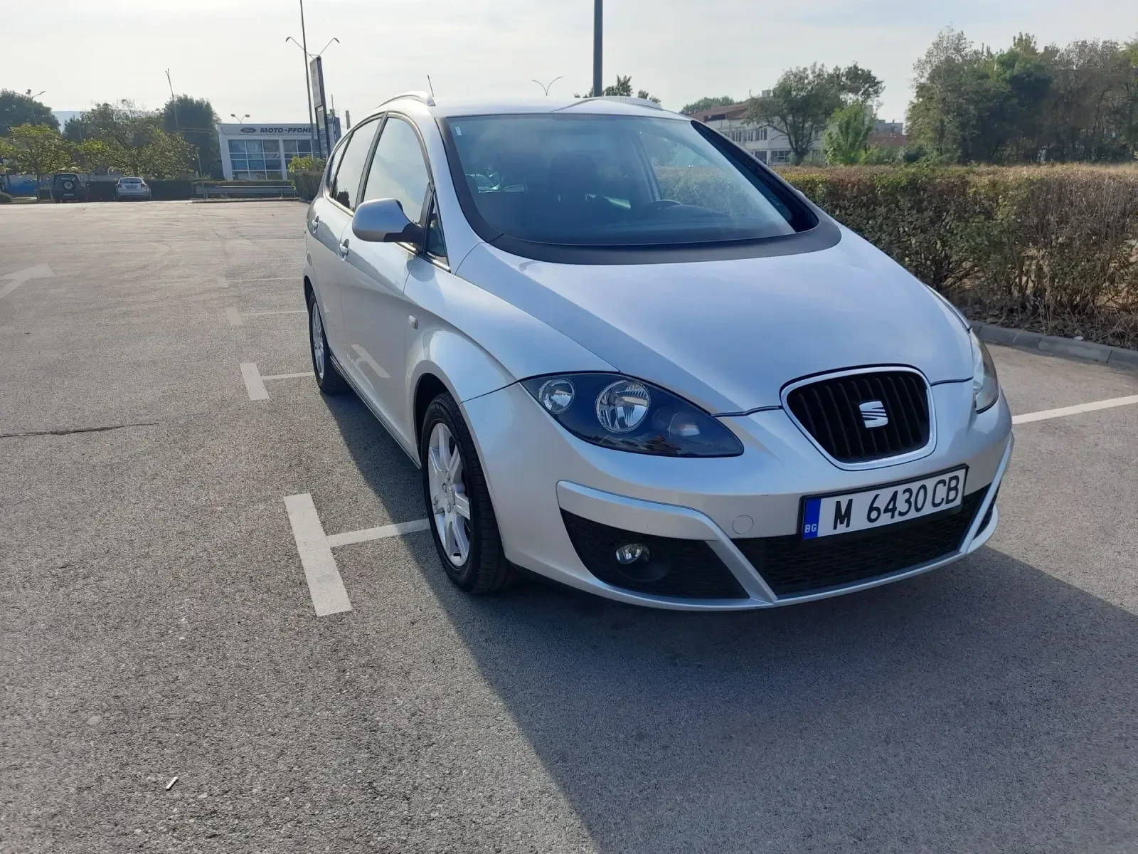 Seat Altea 1.6TDI XXL, снимка 3 - Автомобили и джипове - 55946362