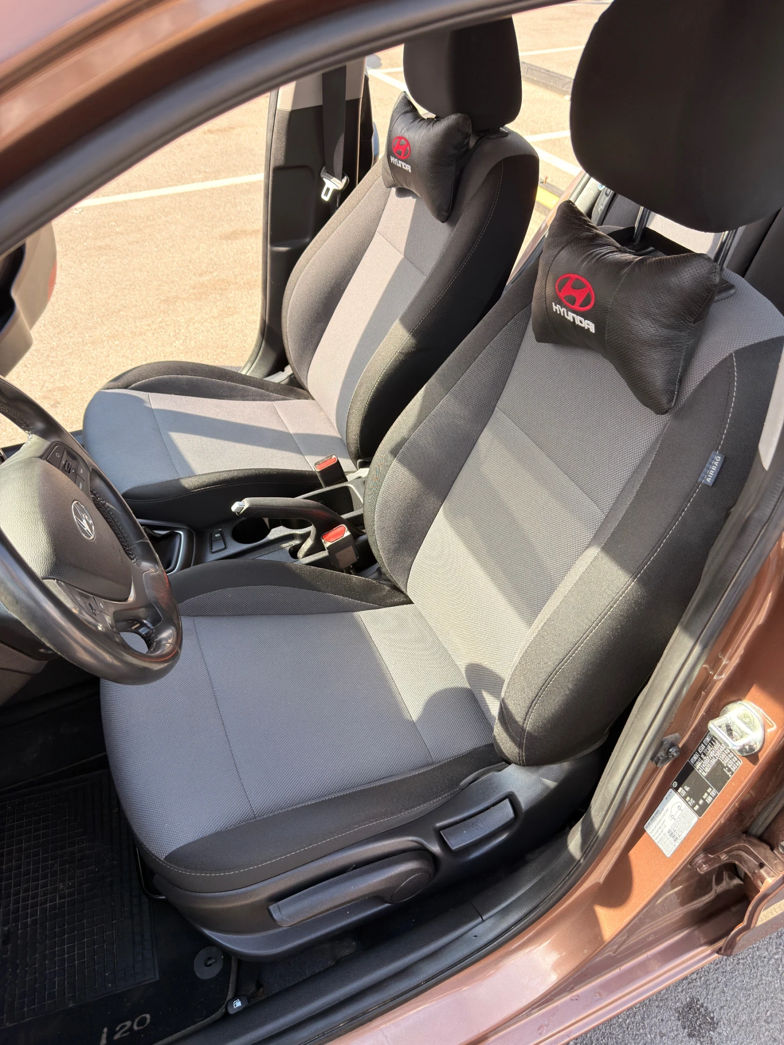 Hyundai I20, снимка 12 - Автомобили и джипове - 56139778