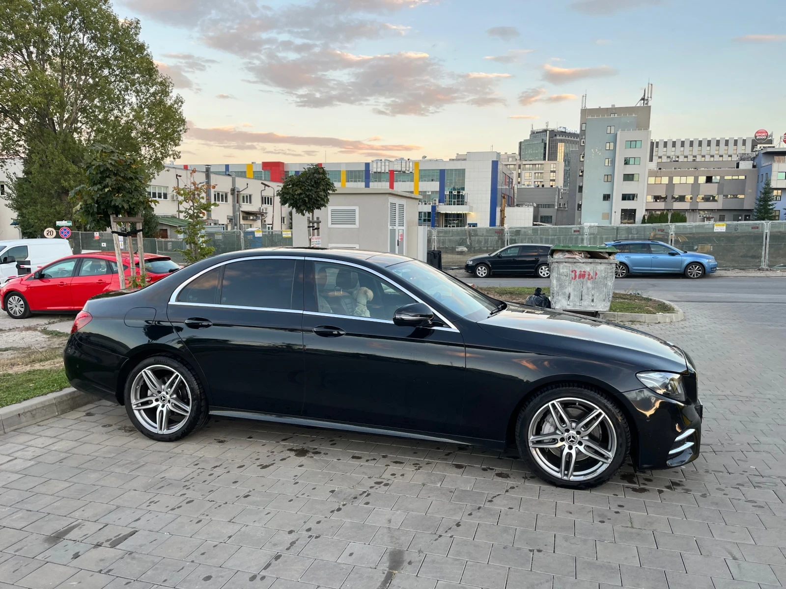 Mercedes-Benz E 220 AMG LINE/MULTIBEAM/WIDESCREAN/360/BURMESTER | Mobile.bg � ����������� 6