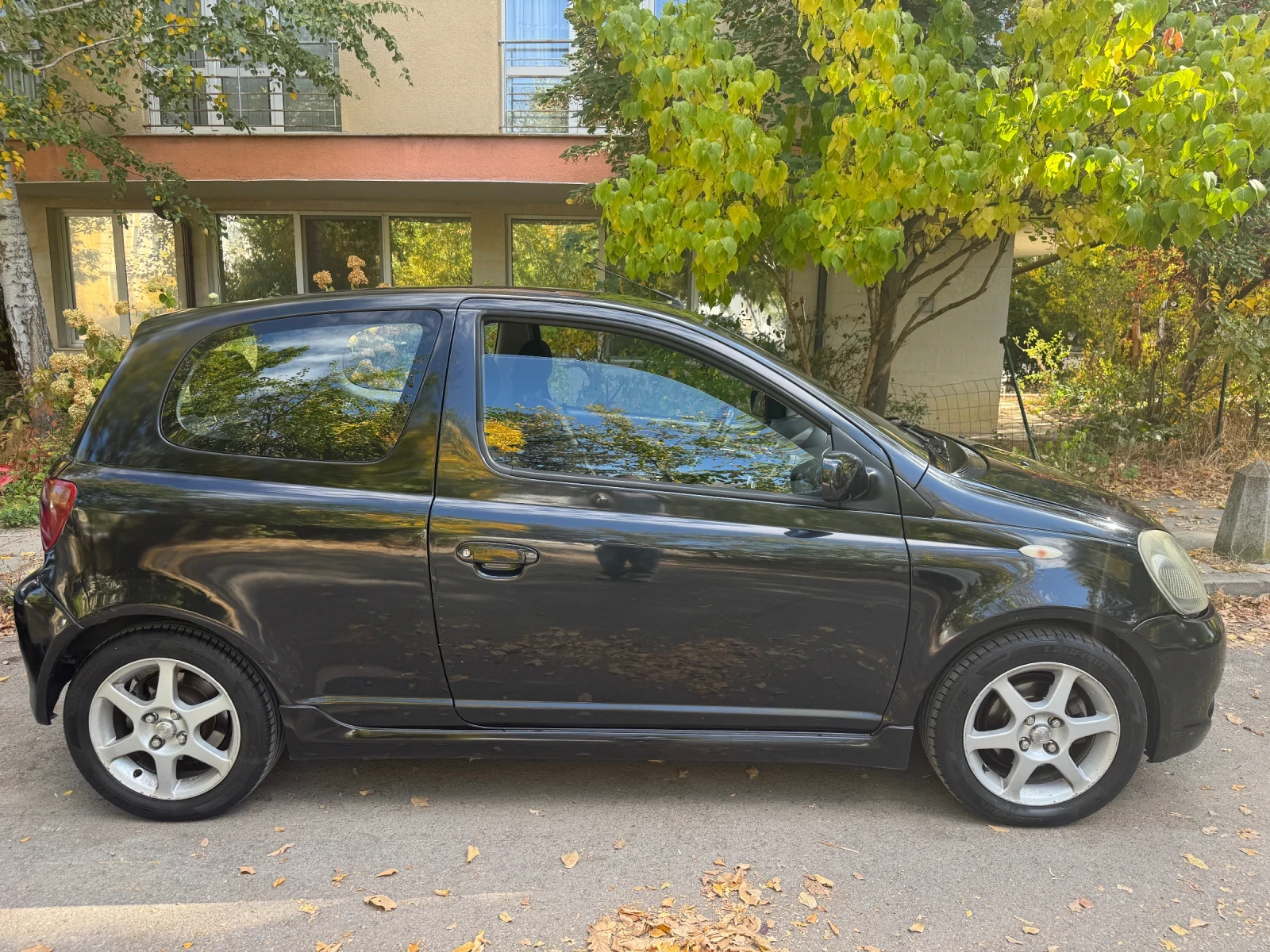 Toyota Yaris 1.5 �urboSport 106 ��. | Mobile.bg � ����������� 7