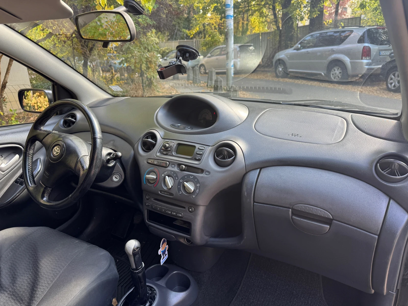 Toyota Yaris 1.5 �urboSport 106 ��. | Mobile.bg � ����������� 12