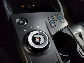 Kia Sportage 2.0 Automatic, снимка 10