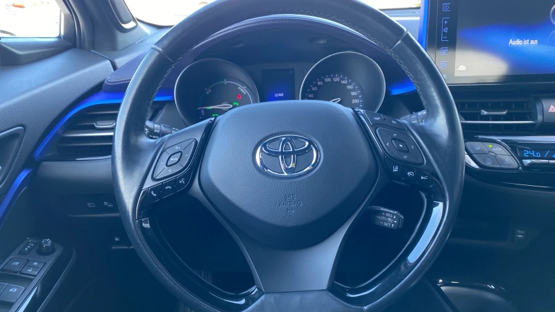 Toyota C-HR 1.8 HSD Style, снимка 12 - Автомобили и джипове - 48756430