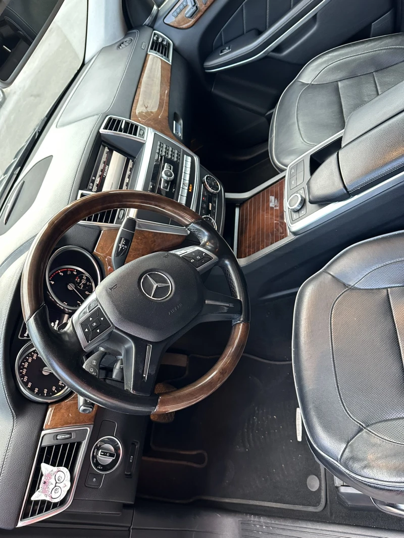 Mercedes-Benz GL 350 BLUETEC 4MATIC, снимка 9 - Автомобили и джипове - 52300424