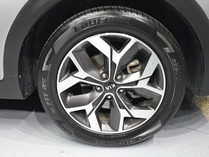 Kia Sportage The Bold Diesel 1.6 2Wd Prestige, снимка 5 - Автомобили и джипове - 55015890