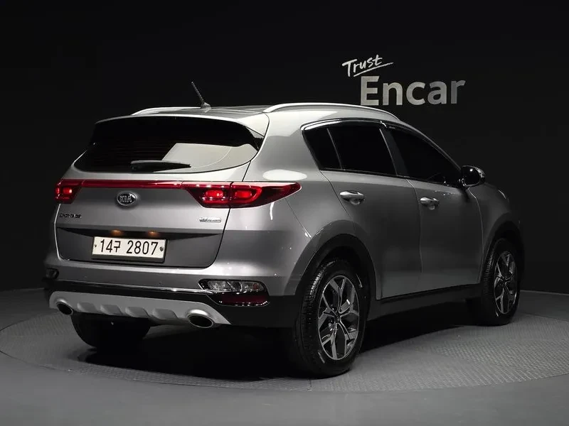 Kia Sportage The Bold Diesel 1.6 2Wd Prestige, снимка 2 - Автомобили и джипове - 55015890