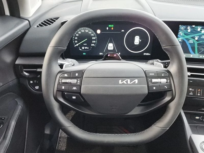 Kia Sportage 2.0 Automatic, снимка 7 - Автомобили и джипове - 55587785