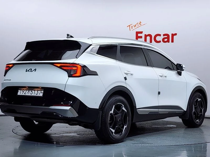 Kia Sportage 2.0 Automatic, снимка 2 - Автомобили и джипове - 55587785