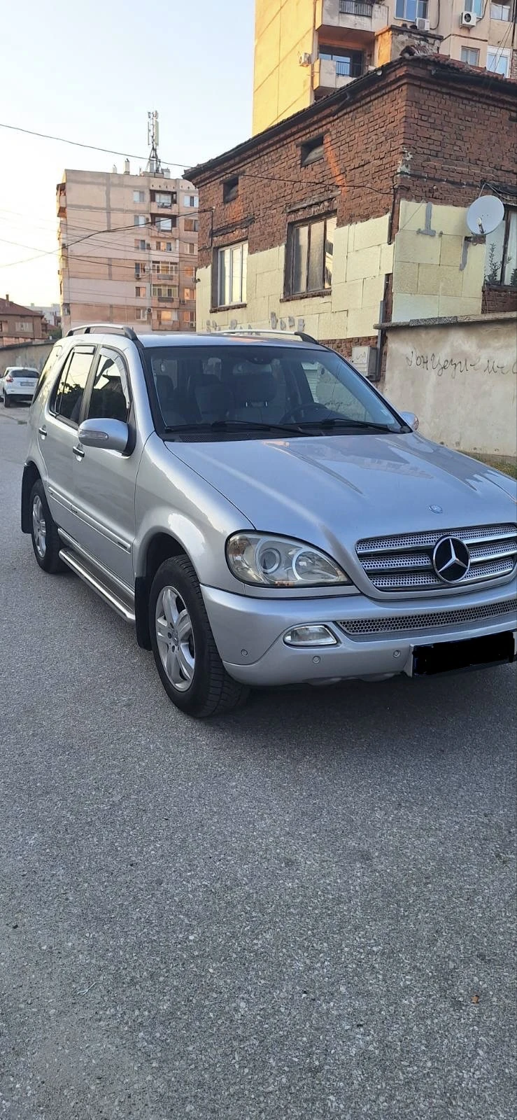 Mercedes-Benz ML 270 FINAL EDITION, снимка 3 - Автомобили и джипове - 56017218