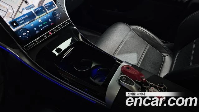 Mercedes-Benz GLC 220, снимка 16 - Автомобили и джипове - 56077613