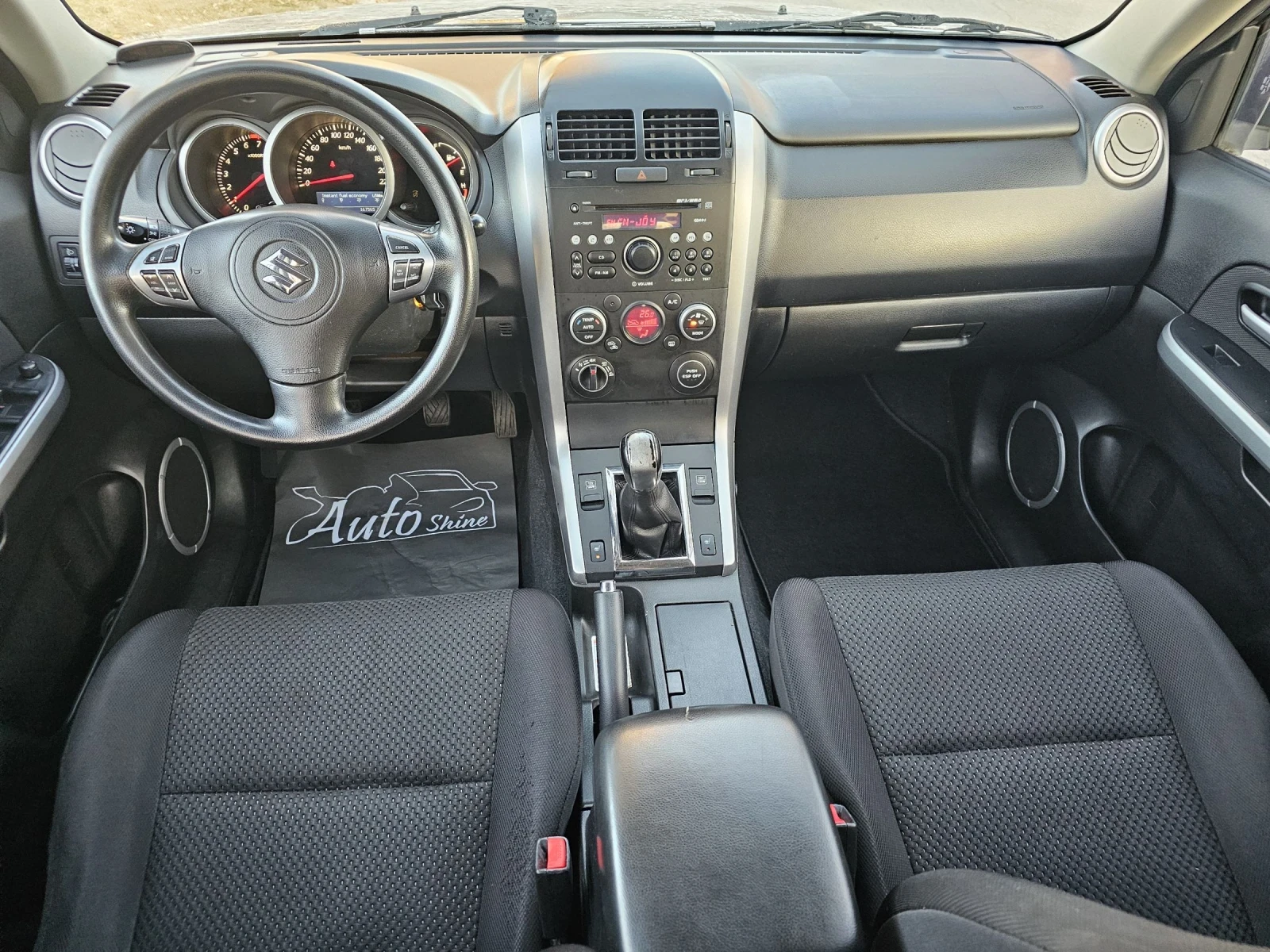 Suzuki Grand vitara 2.4i 4х4 - изображение 7