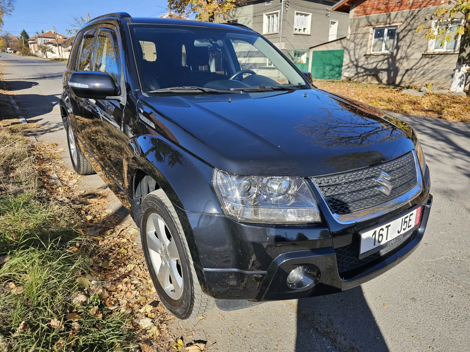 Suzuki Grand vitara 2.4i 4х4 - изображение 3