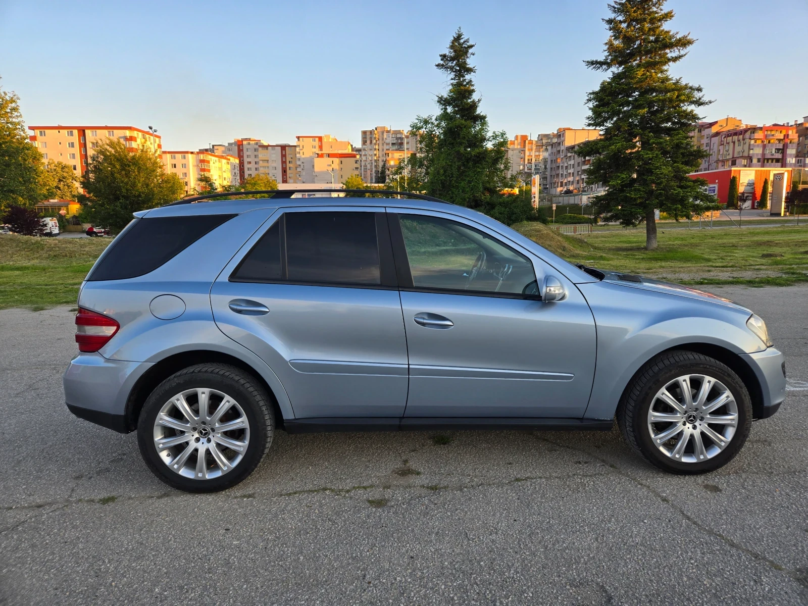 Mercedes-Benz ML 320  - изображение 7