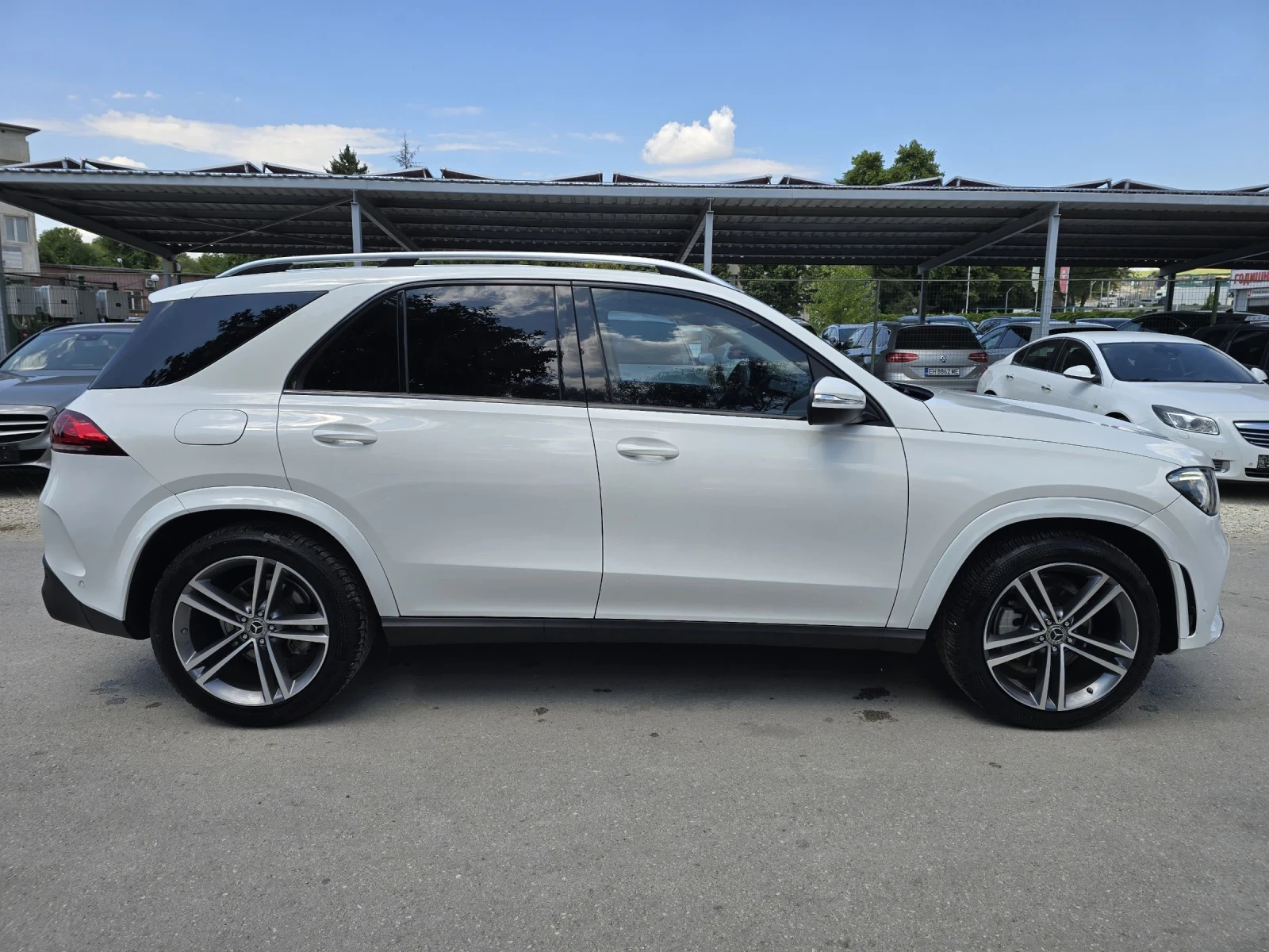 Mercedes-Benz GLE 300D 245к.с FULL Топ състояние  - изображение 8