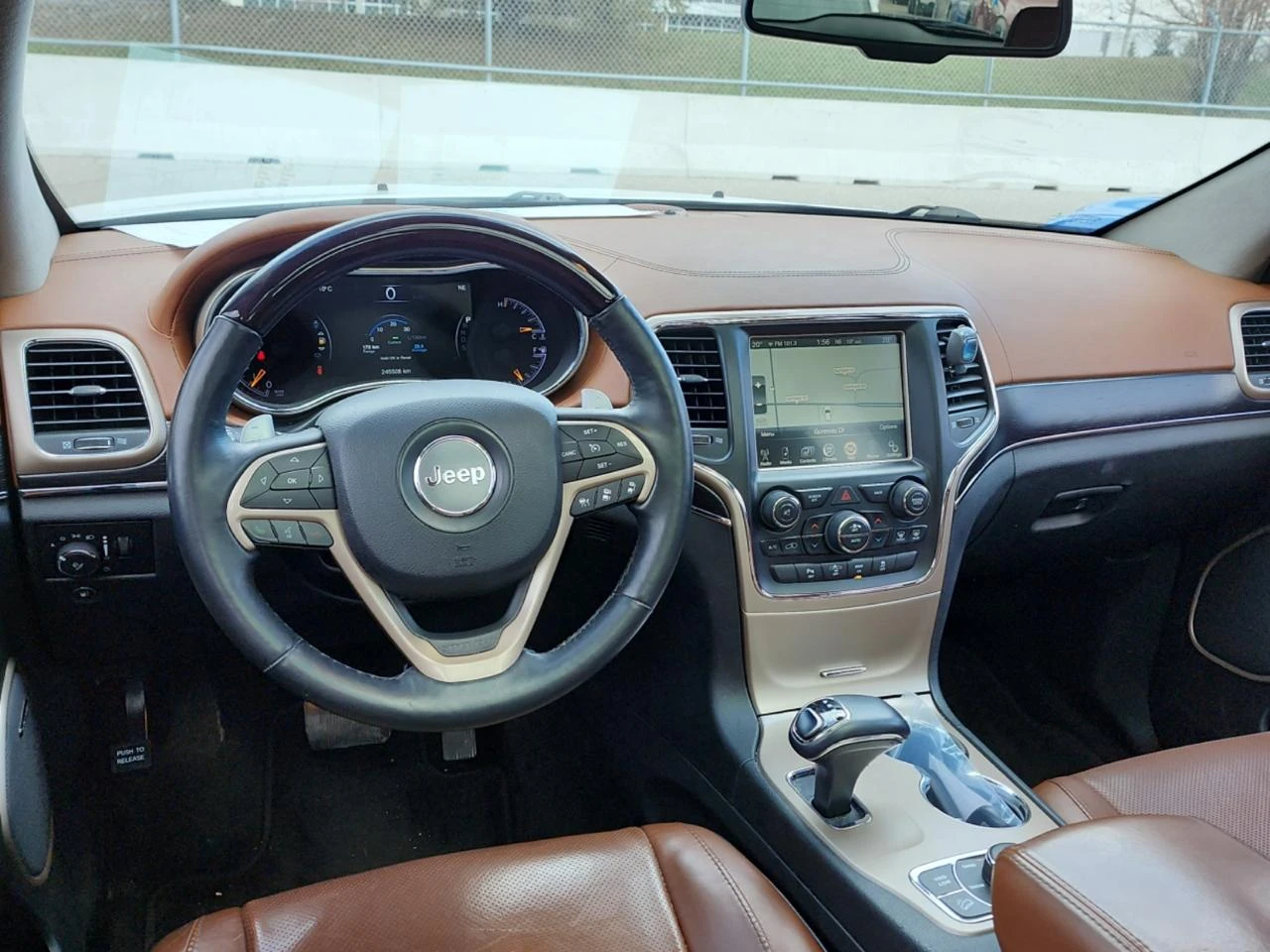 Jeep Grand cherokee SUMMIT 5.7 HEMI* ДИСТРОНИК* HARMAN KARDON* ТЕЛЕВИЗ - изображение 7