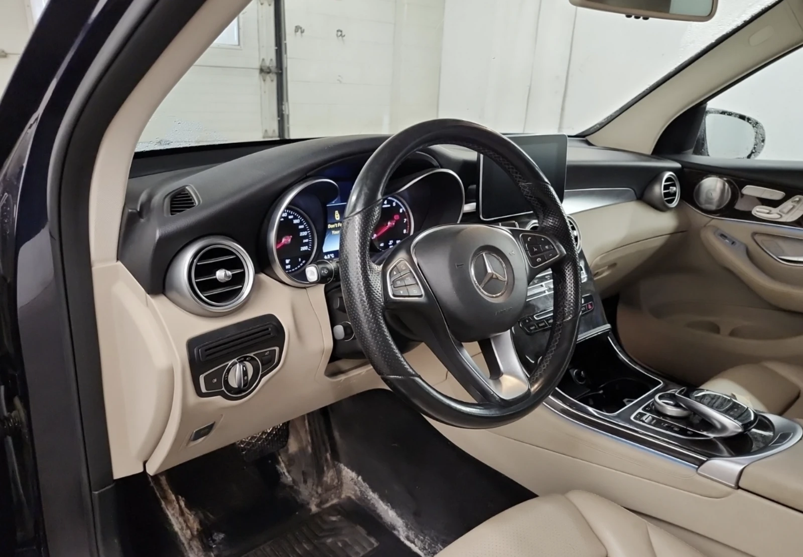 Mercedes-Benz GLC 300 4MATIC - изображение 8