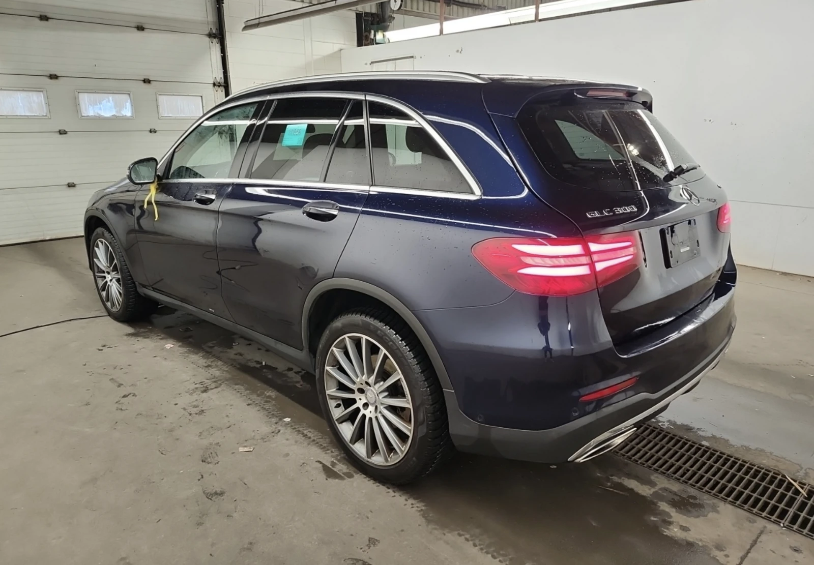 Mercedes-Benz GLC 300 4MATIC - изображение 4