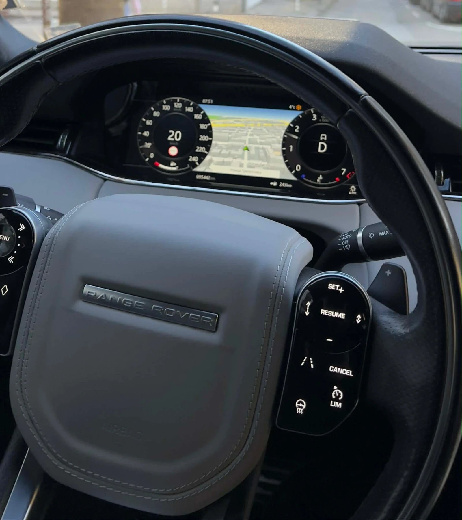 Land Rover Range Rover Evoque FIRST EDITION P250 - изображение 10