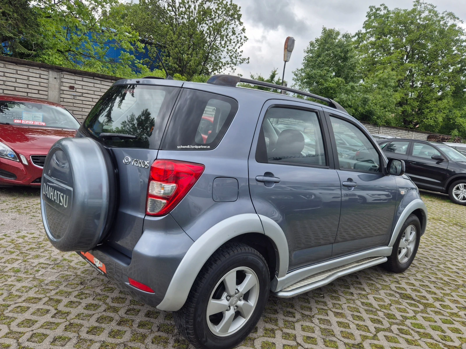 Daihatsu Terios 1.5i-105k.s.4x4 140000km, снимка 4 - Автомобили и джипове - 54650156