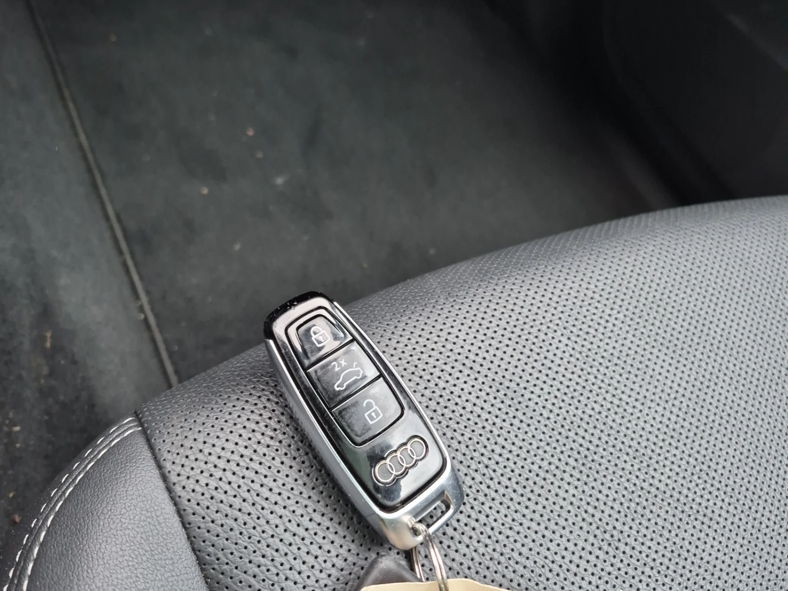 Audi Q8 PROGRESSIV, снимка 16 - Автомобили и джипове - 54721706