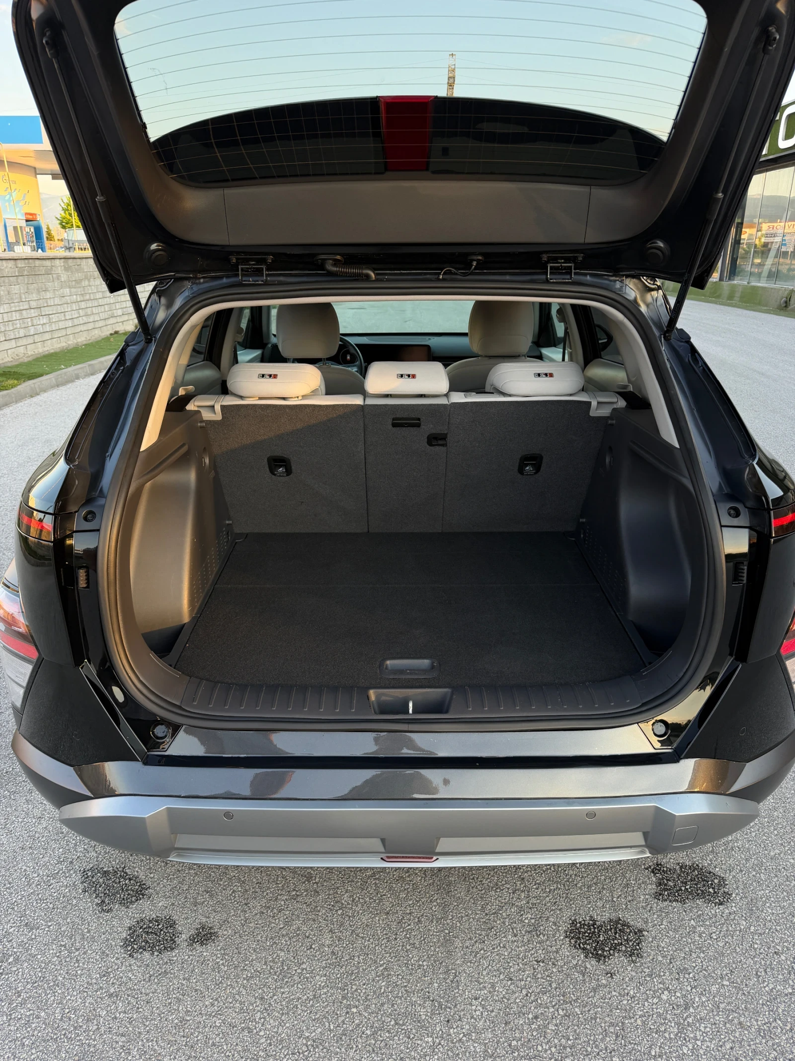 Hyundai Kona 1.0T, снимка 9 - Автомобили и джипове - 54729314