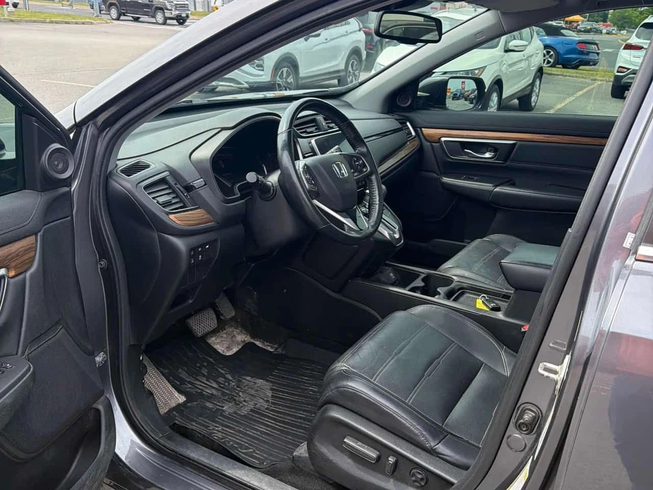 Honda Cr-v * Touring * АВТОКРЕДИТ БЕЗ ПЪРВОНАЧАЛНА ВНОСКА* , снимка 5 - Автомобили и джипове - 54809904