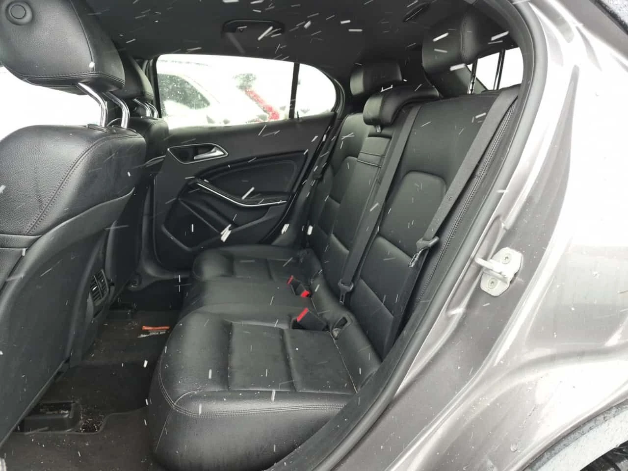 Mercedes-Benz GLA 250 АМГ ПАКЕТ/CARFAX/ПОДГРЕВ/ПАНОРАМА/ПАМЕТ, снимка 12 - Автомобили и джипове - 55317813