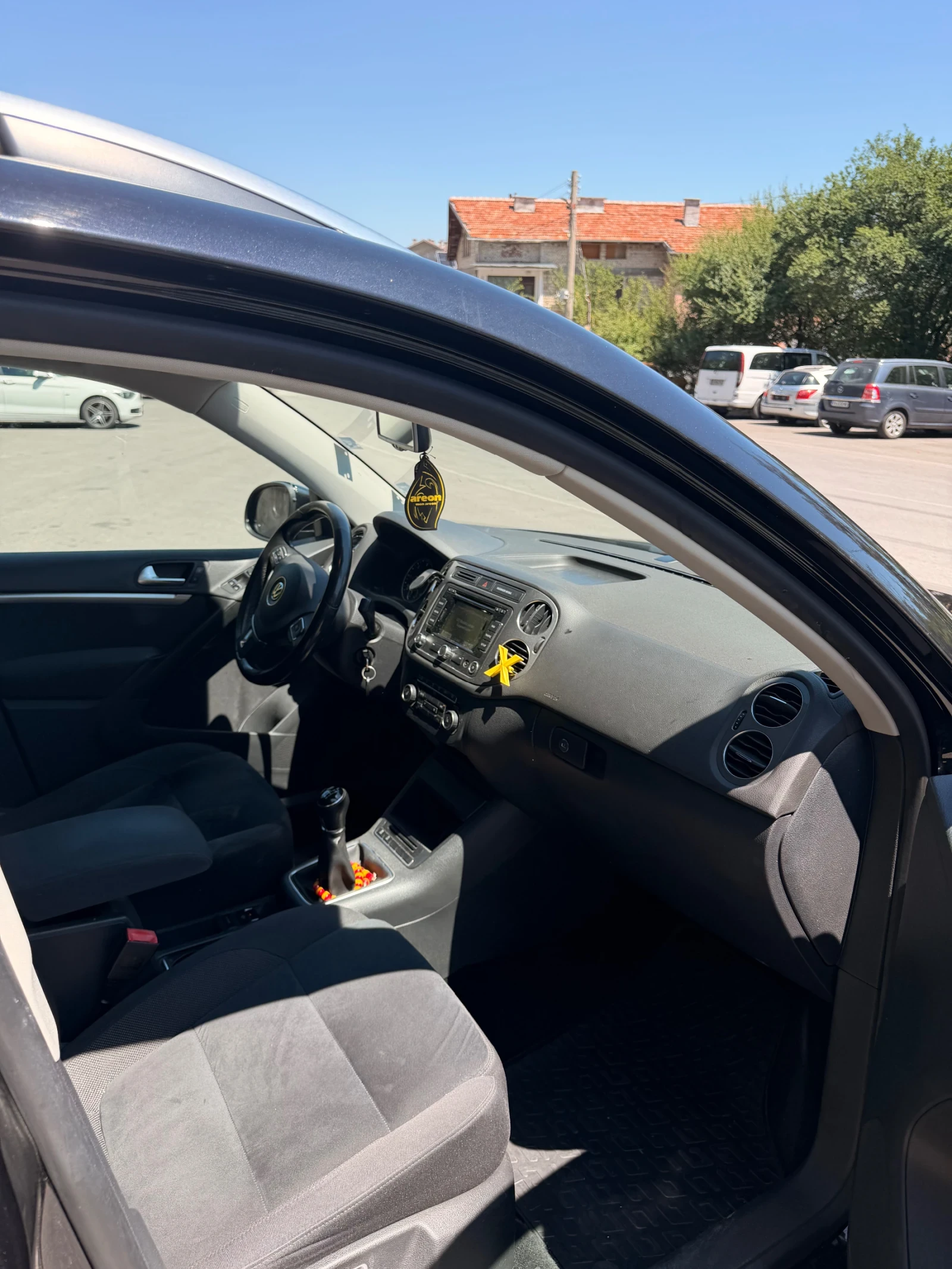 VW Tiguan, снимка 3 - Автомобили и джипове - 55474978