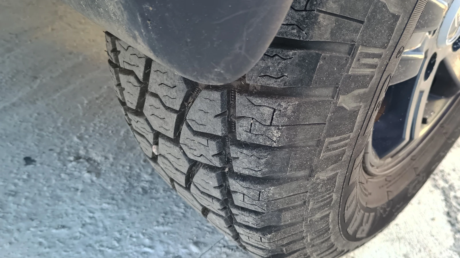Kia Sorento, снимка 8 - Автомобили и джипове - 55683841
