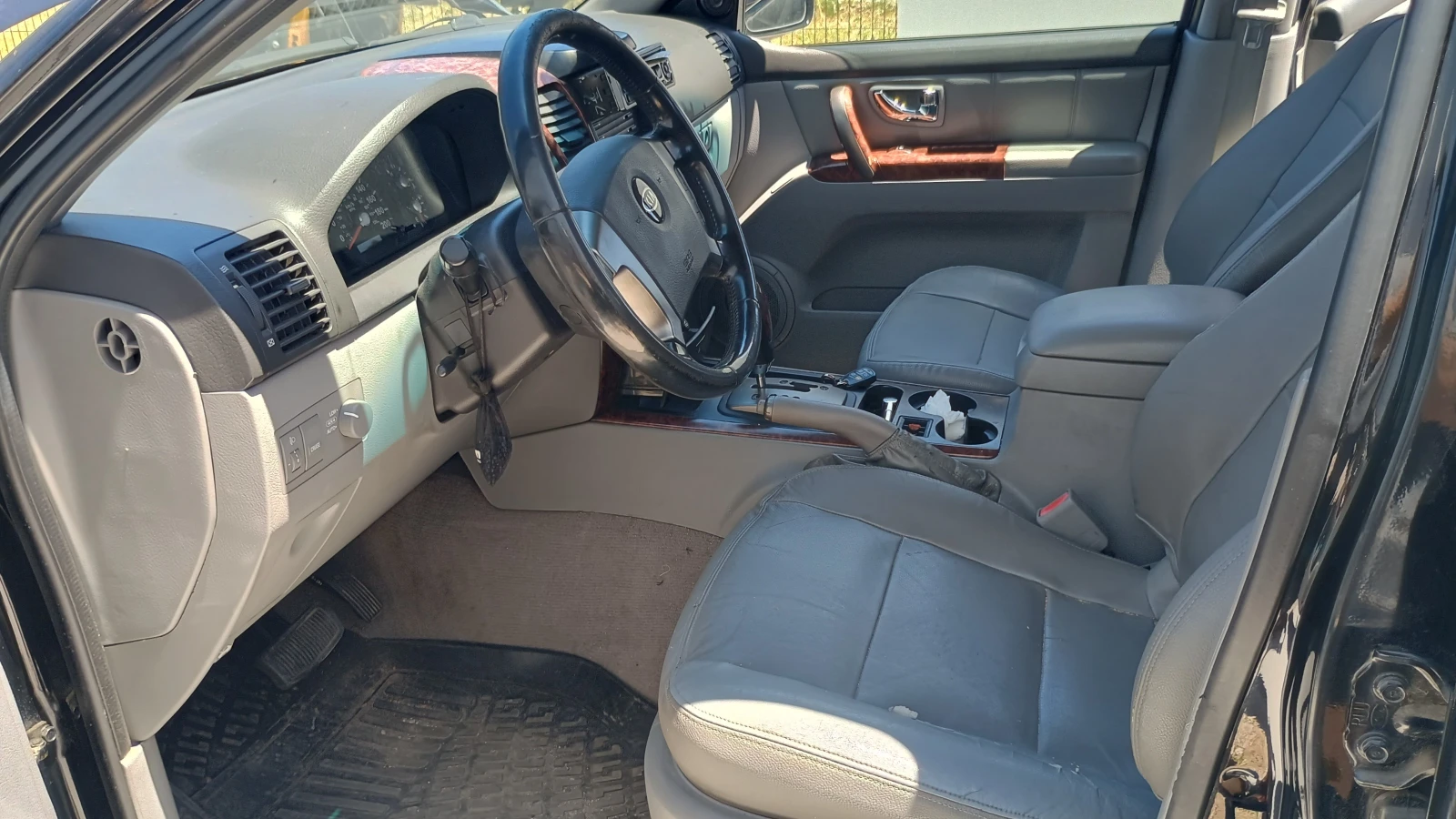 Kia Sorento, снимка 12 - Автомобили и джипове - 55683841