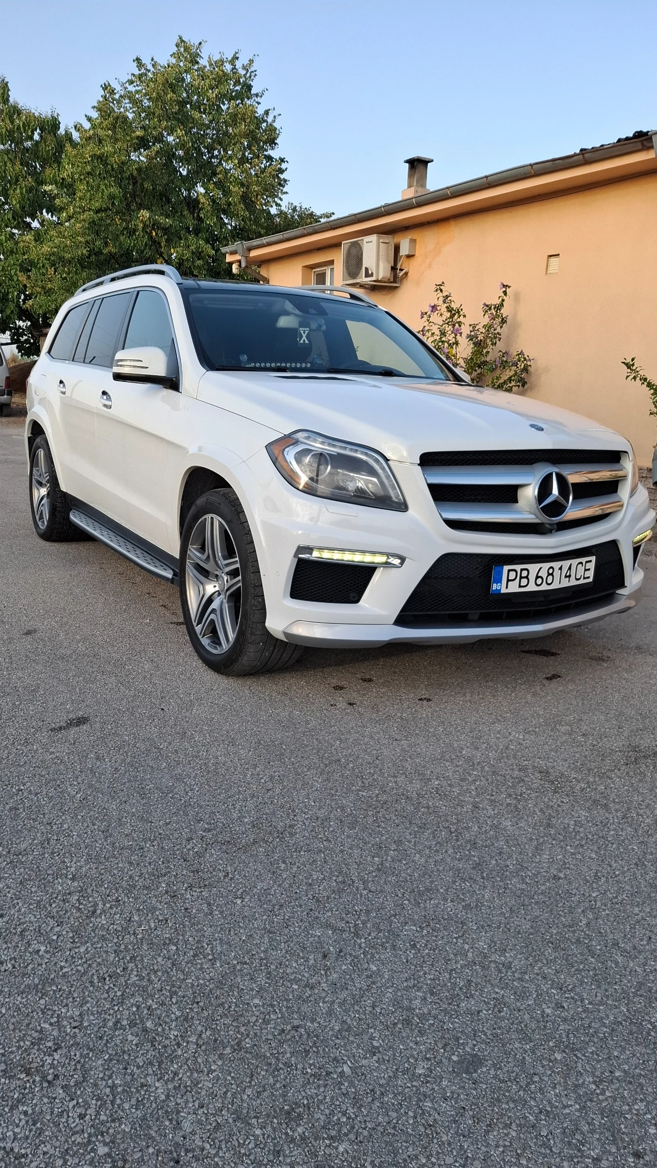 Mercedes-Benz GL 350 AMG GRAND EDITION , снимка 2 - Автомобили и джипове - 55867722