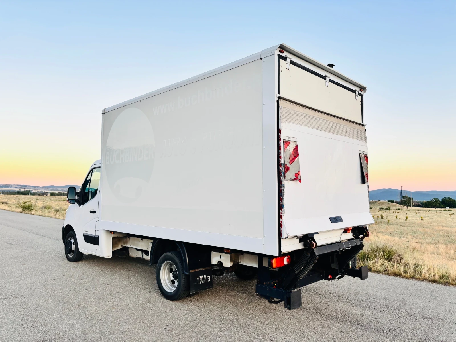 Renault Trafic 2.3-130ks. - изображение 4