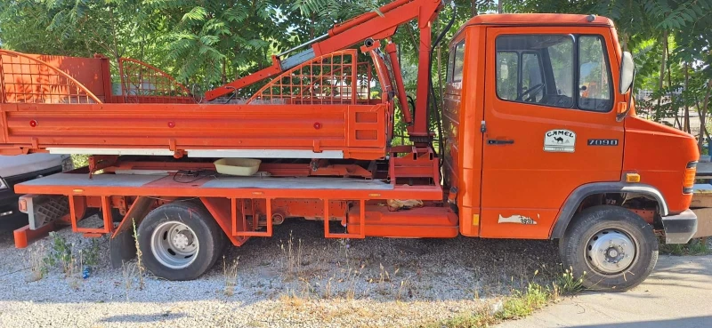 Mercedes-Benz 709 Самосвал