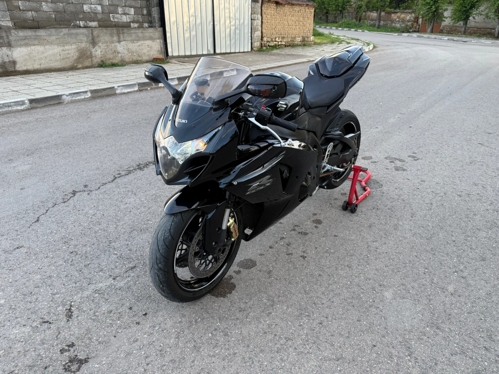 Suzuki Gsxr 1000 L4 - изображение 7
