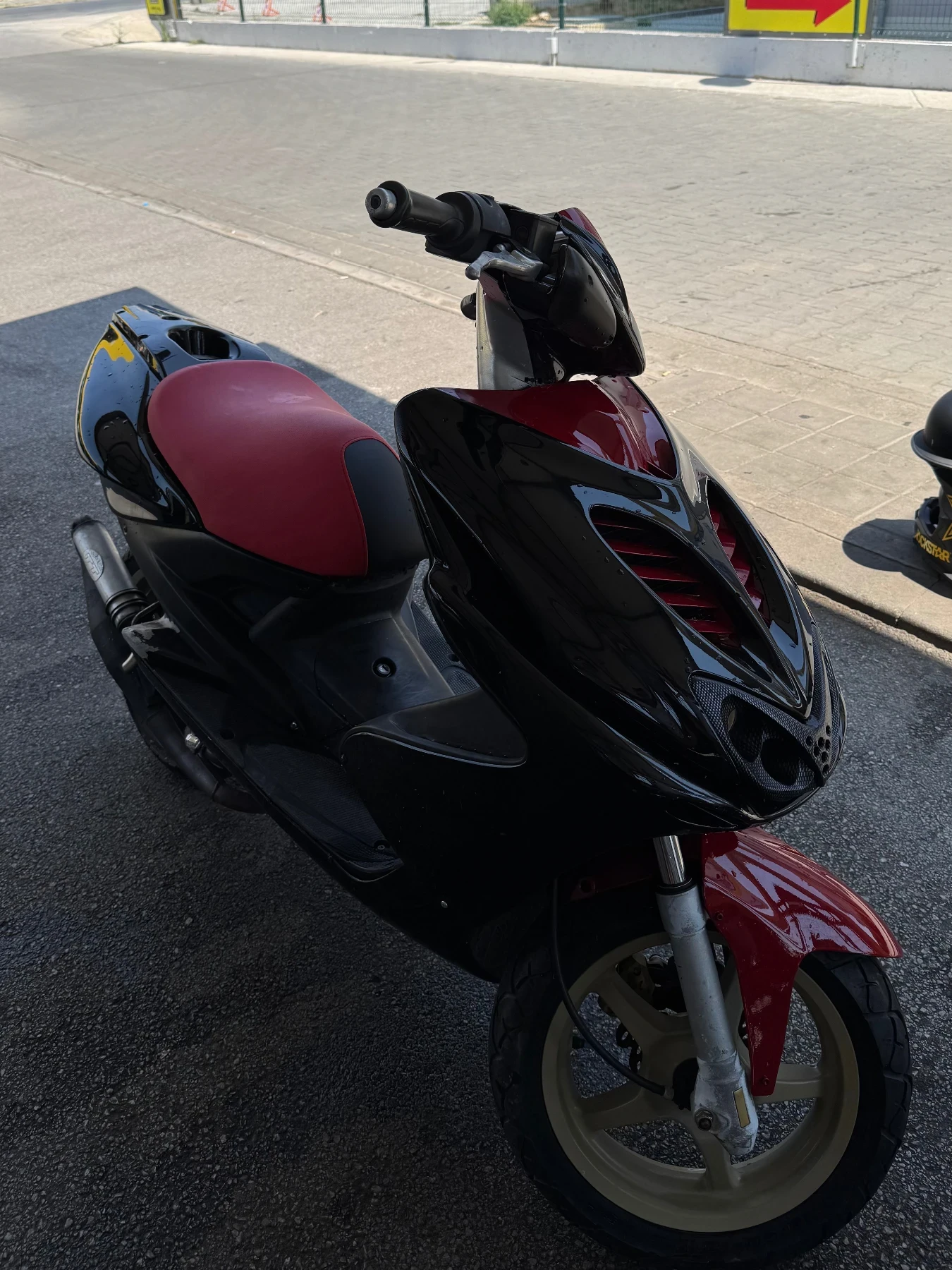 Yamaha Aerox  - изображение 2