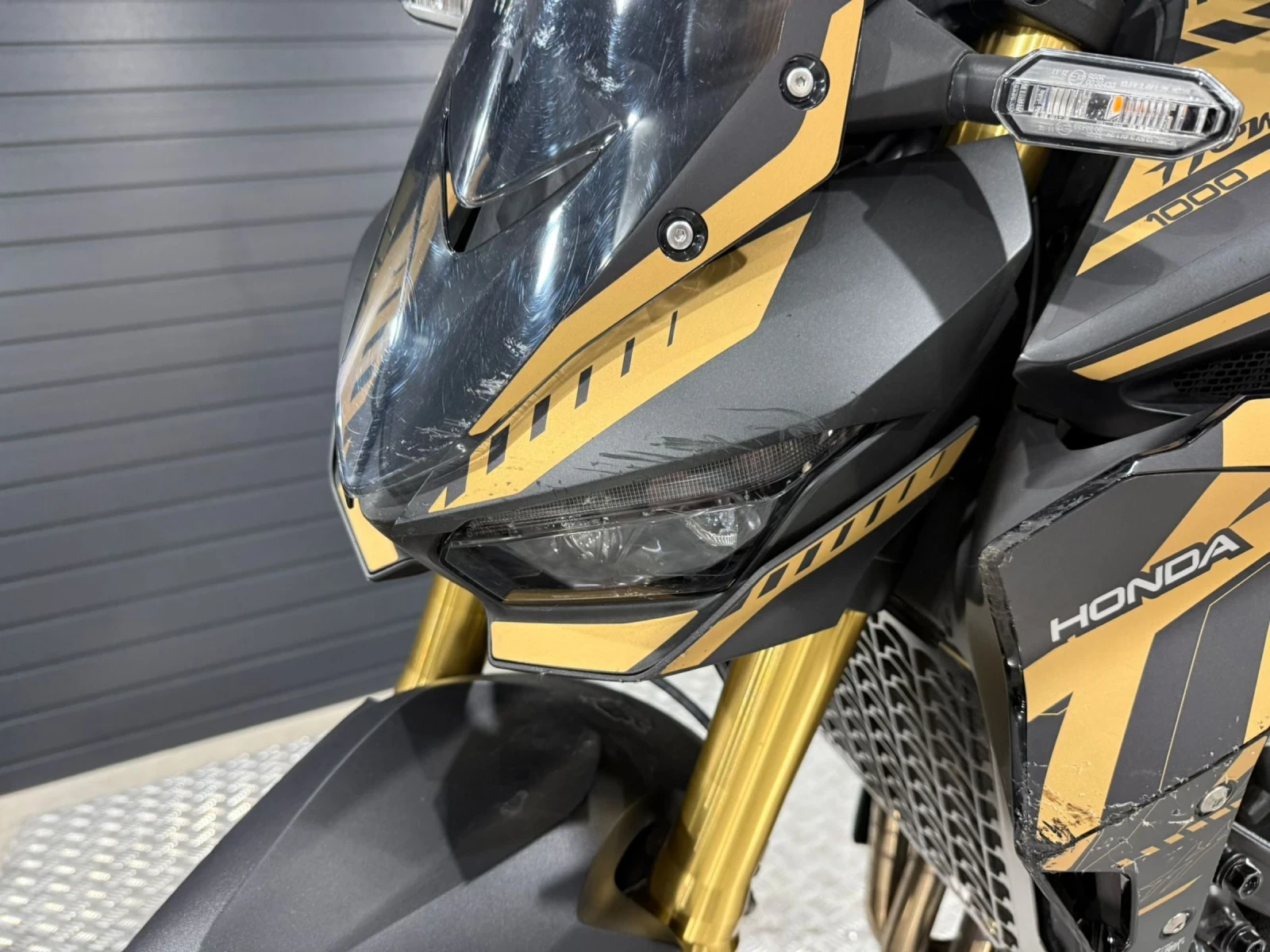 Honda Hornet GOLD AND BLACK | Mobile.bg � ����������� 11