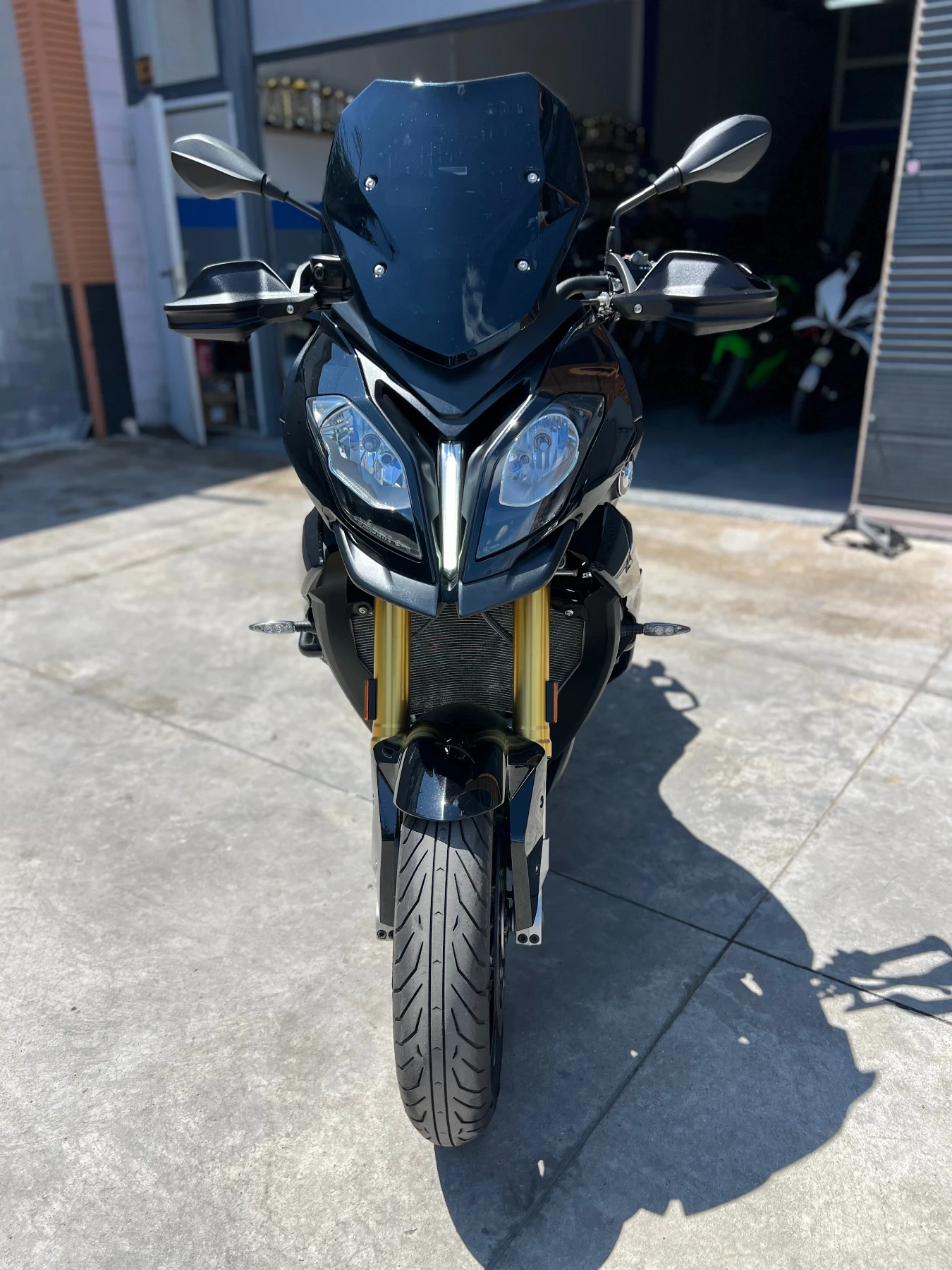 BMW S S1000XR TripleBlack, снимка 2 - Мотоциклети и мототехника - 54621468