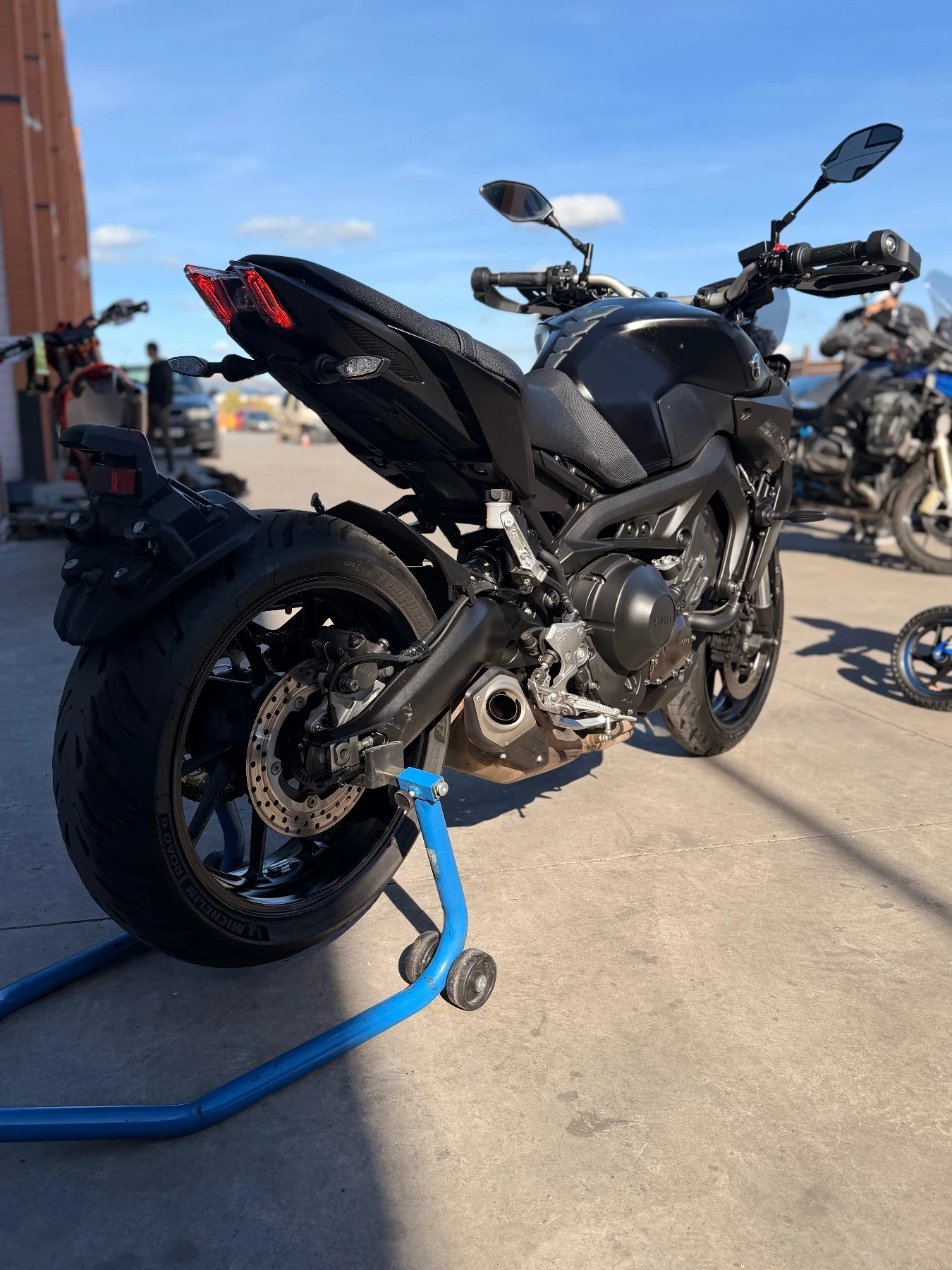 Yamaha Mt-09 MT09TriplleBlack, снимка 7 - Мотоциклети и мототехника - 56635929