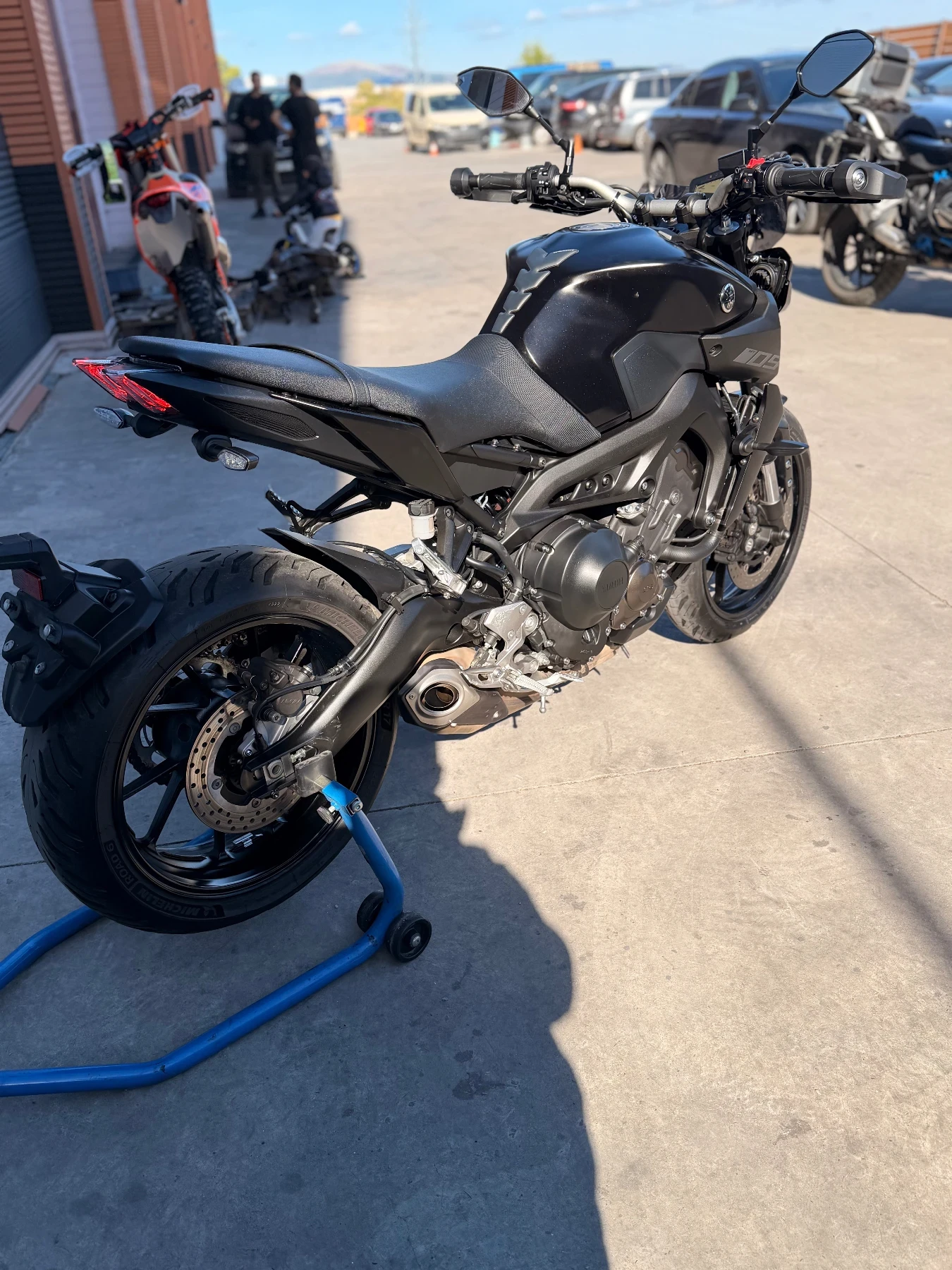 Yamaha Mt-09 MT09TriplleBlack, снимка 17 - Мотоциклети и мототехника - 56635929