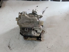 ����� �� �������� �� ����� (����� �����) 8K0839016 Audi A5