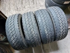 Гуми Зимни 215/70R15, снимка 1 - Гуми и джанти - 40341348