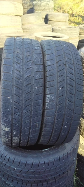 Гуми Зимни 225/55R17, снимка 1 - Гуми и джанти - 48109601