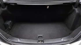 Mercedes-Benz E 220 E220d 4MATIC Exclusive | 360 CAM | HUD | DISTRONIC, снимка 17