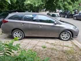Toyota Auris Hybrid 2017г., снимка 5