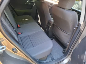 Toyota Auris Hybrid 2017г., снимка 10