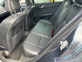 Mercedes-Benz C 300 * CARFAX * Без инциденти * , снимка 11