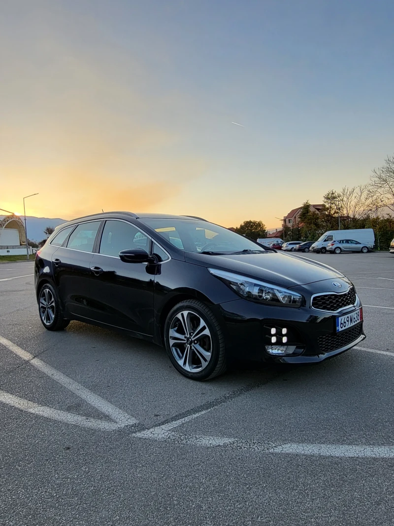 Kia Ceed GT LINE/EURO6/Автоматик, снимка 2 - Автомобили и джипове - 47906246