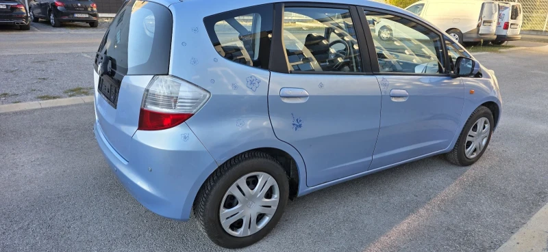 Honda Jazz 1.2, снимка 6 - Автомобили и джипове - 52146046